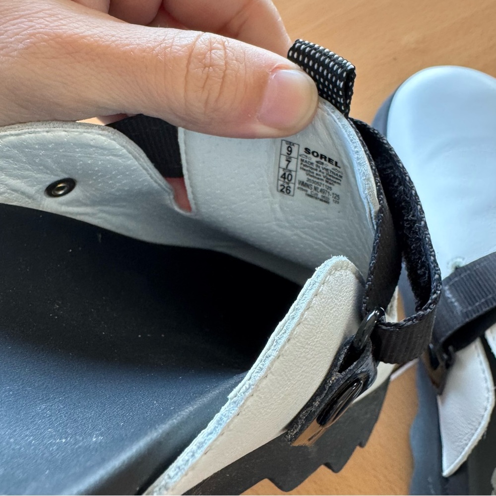 Sorel Viibe Clogs - Picture 5 of 7